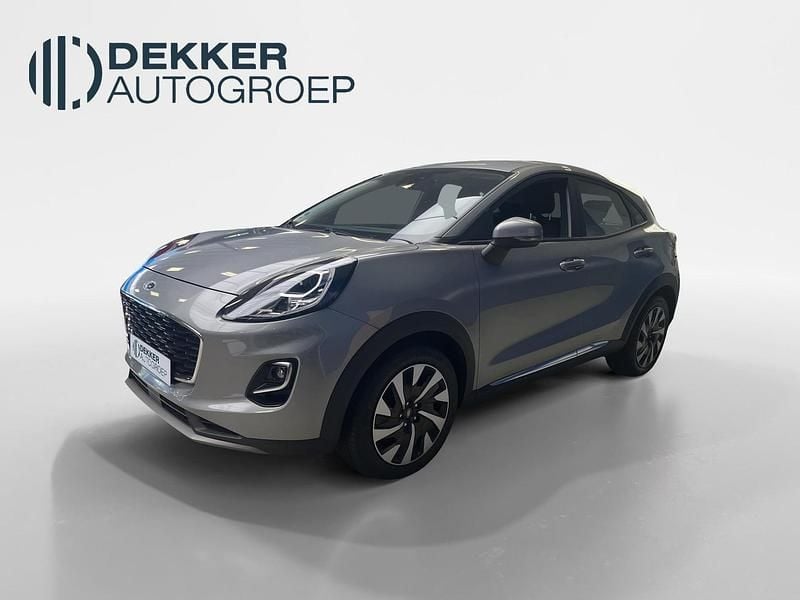 Grijs Gebruikt 2023 Ford Puma Gen-E Titanium SUV | € 20.945 (Goede deal) - Afbeelding 1/4