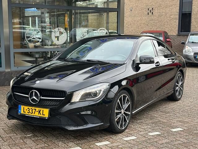 Occasion Mercedes CLA180 Edition 1 123 PK (90 kW) 2014 Zwart Sedan