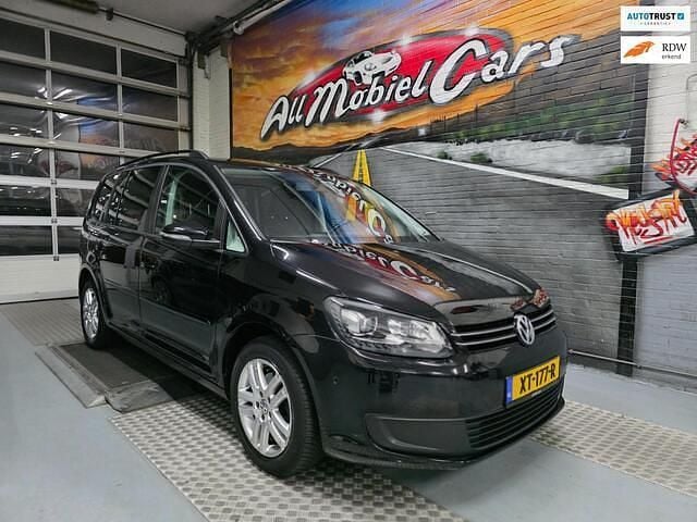 Zwart Occasion 2015 VW Touran MPV | € 9.750 (Eerlijke prijs) - Afbeelding 1/4