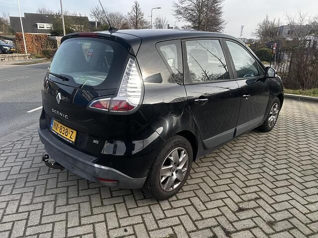 Occasion Renault Scénic III Collection 110 PK (80 kW) 2013 Zwart (metallic) MPV