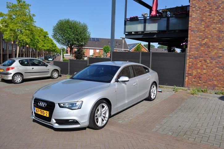 Gebruikt 2012 Audi A5 Sportback S-Line Hatchback | € 6.500 (Super prijs) - Afbeelding 1/4