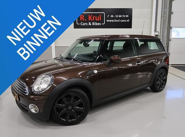 Bruin (metallic) Gebruikt 2009 Mini One Clubman Stationwagen | € 4.450 (Eerlijke prijs) - Afbeelding 1/4