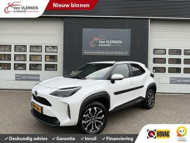 Wit Gebruikt 2024 Toyota Yaris Cross Plus SUV | € 29.900 (Eerlijke prijs) - Afbeelding 1/4