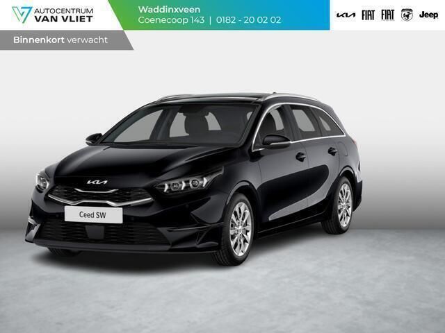 Zwart Nieuw 2025 Kia Ceed Sportswagon Stationwagen | € 33.890 (Eerlijke prijs) - Afbeelding 1/4