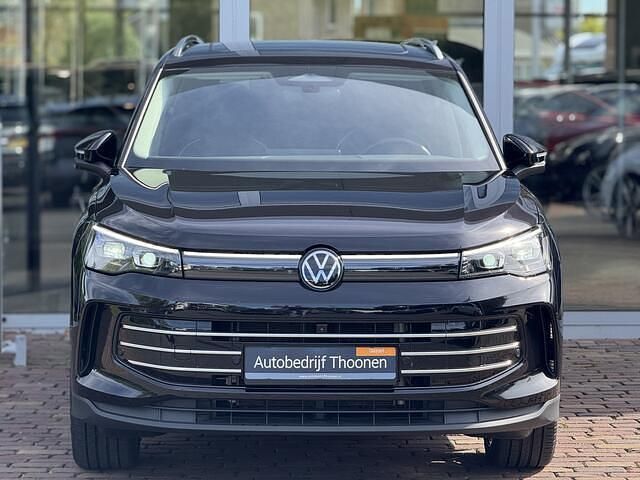 Occasion VW Tiguan Elegance 204 PK (150 kW) 2024 Zwart SUV