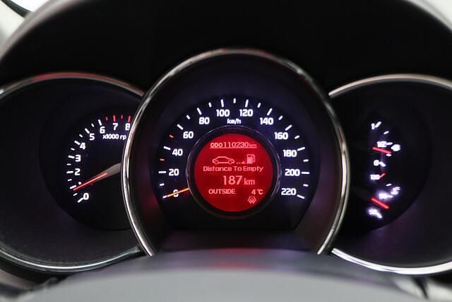 Occasion Kia Rio 83 PK (61 kW) 2016 Zwart (metallic) Hatchback