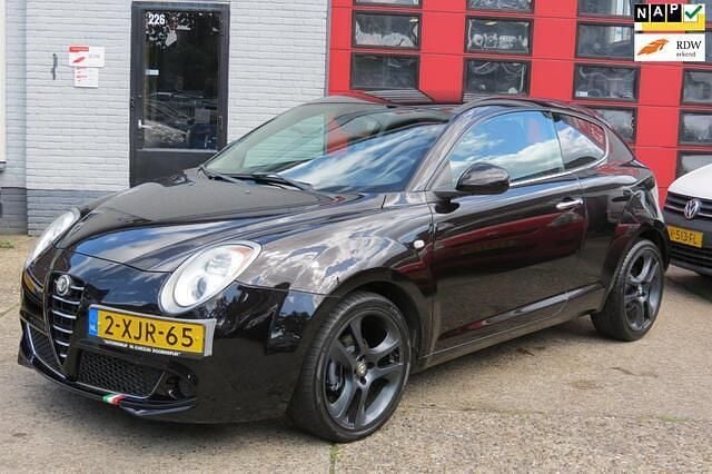 Zwart Gebruikt 2014 Alfa Romeo MiTo Progression Hatchback | € 3.999 (Goede deal) - Afbeelding 1/4