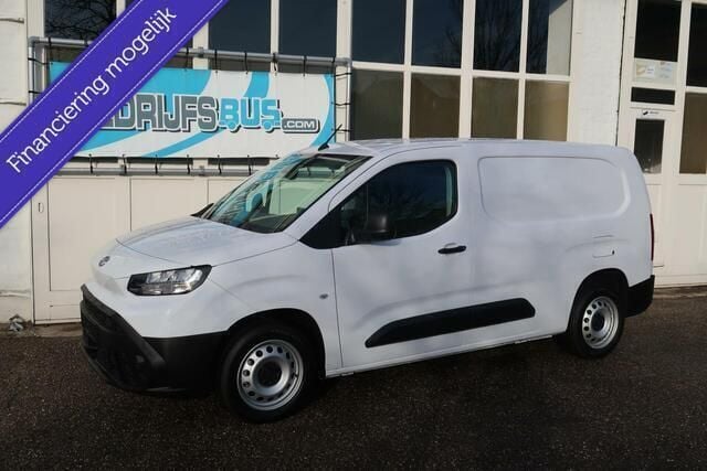 Wit Nieuw 2024 Toyota Proace City Van | € 25.950 (Eerlijke prijs) - Afbeelding 1/4