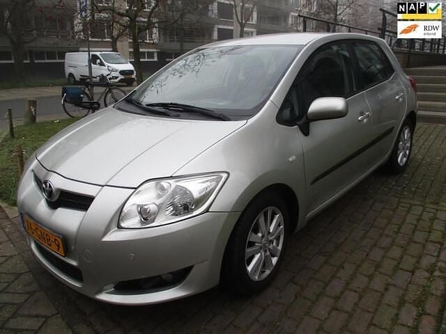 Occasion Toyota Auris Business Edition 124 PK (91 kW) 2008 Grijs (metallic) Hatchback