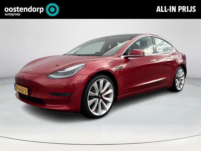 Rood Gebruikt 2019 Tesla Model 3 Performance Sedan | € 27.890 (Eerlijke prijs) - Afbeelding 1/4
