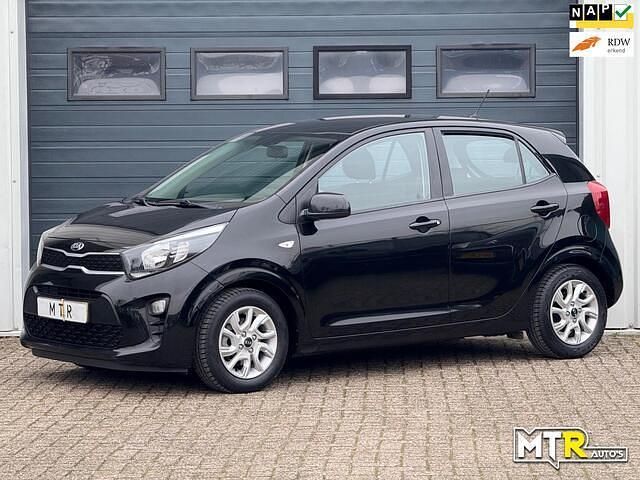 Zwart Occasion 2018 Kia Picanto Hatchback | € 5.950 (Iets duurder) - Afbeelding 1/4