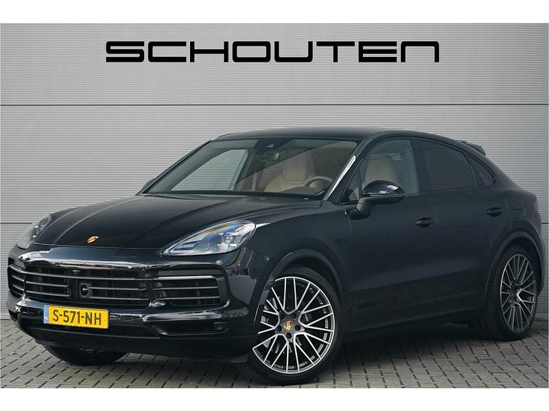 Zwart Gebruikt 2023 Porsche Cayenne Platinum Edition SUV | € 86.900 - Afbeelding 1/3