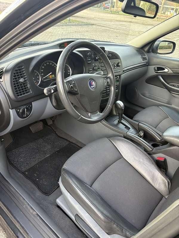 Occasion Saab 9-3 Linear 150 PK (110 kW) 2006 Zwart Sedan