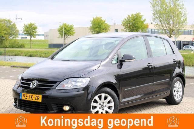 Zwart Gebruikt 2008 VW Golf Plus Style MPV | € 6.499 (Eerlijke prijs) - Afbeelding 1/4