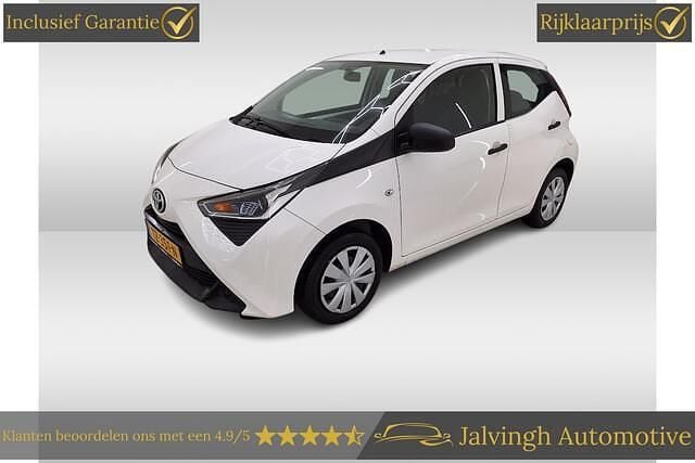 Wit Gebruikt 2018 Toyota Aygo Hatchback | € 8.290 (Goede deal) - Afbeelding 1/4