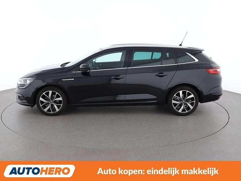 Occasion Renault Mégane GrandTour LIMITED 140 PK (102 kW) 2019 Zwart (metallic) Stationwagen