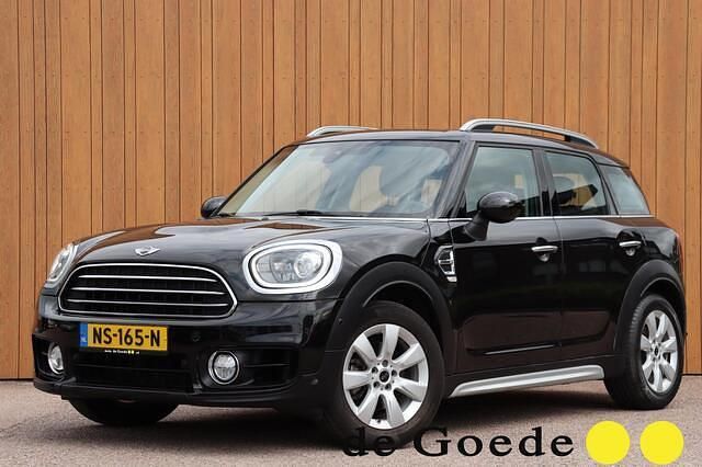 Zwart Occasion 2017 Mini Cooper Countryman SUV | € 17.940 (Eerlijke prijs) - Afbeelding 1/4