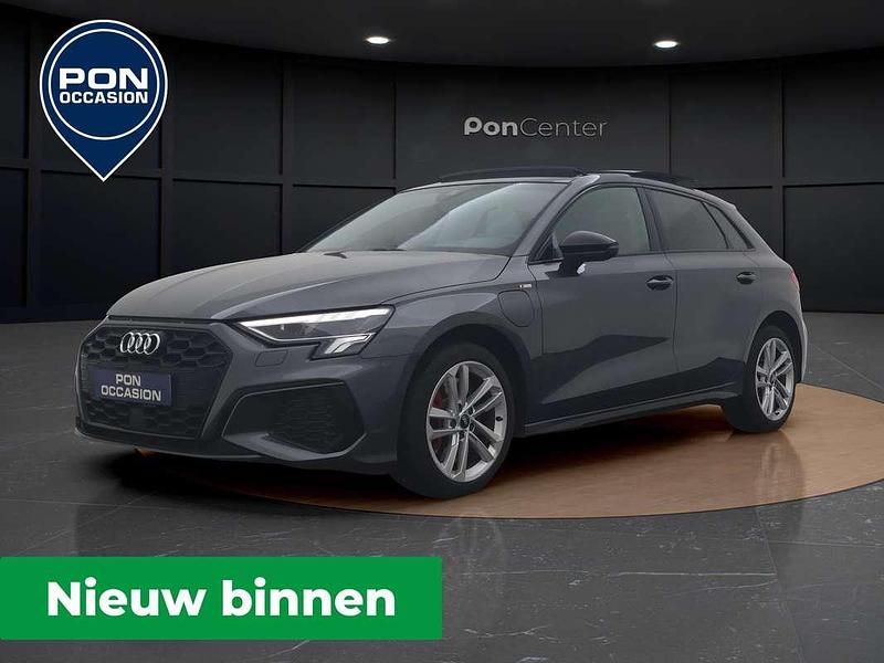 Occasion Audi A3 Sportback e-tron S-Line 245 PK (180 kW) 2022 Grijs Hatchback