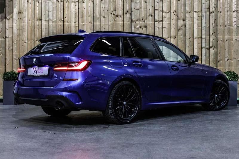 Occasion BMW 330e M Sport 292 PK (214 kW) 2021 Blauw (metallic) Stationwagen