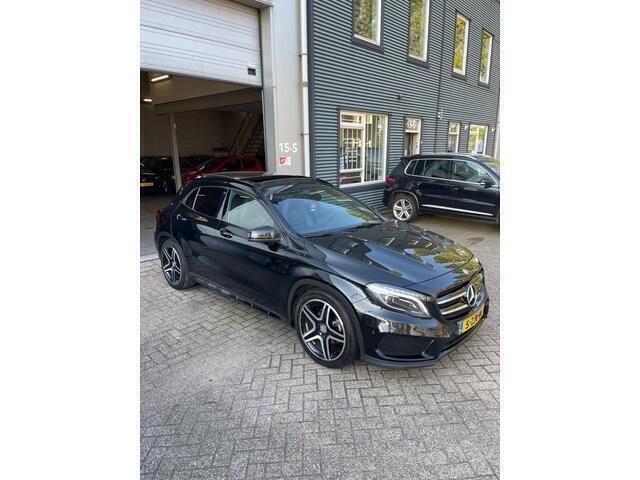 Occasion Mercedes GLA200 AMG 156 PK (114 kW) 2015 Zwart SUV