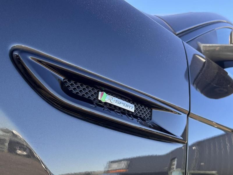 Occasion Jaguar F-Pace R-Sport 179 PK (131 kW) 2019 Grijs SUV