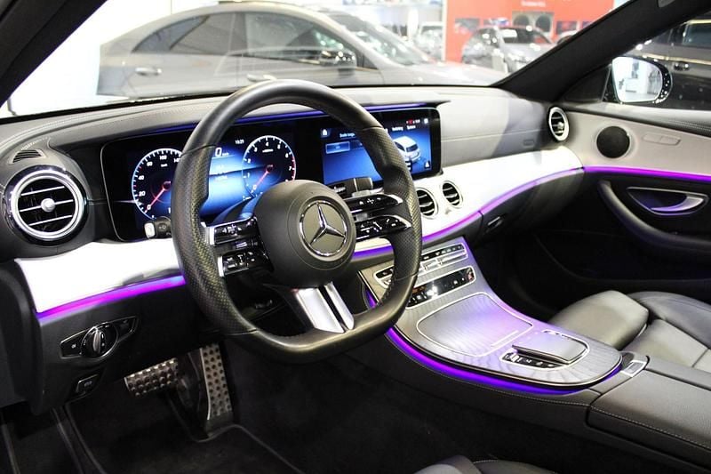 Occasion Mercedes E200 Business 197 PK (144 kW) 2020 Zwart, metallic lak Stationwagen