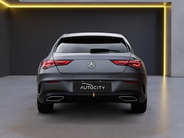 Occasion Mercedes CLA200 Shooting Brake AMG line 163 PK (119 kW) 2023 Grijs Stationwagen