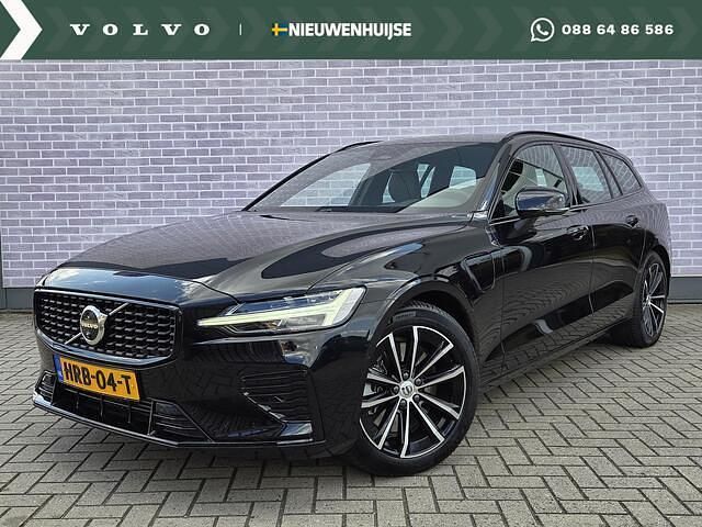 Zwart Gebruikt 2025 Volvo V60 Plus Stationwagen | € 60.899 - Afbeelding 1/4