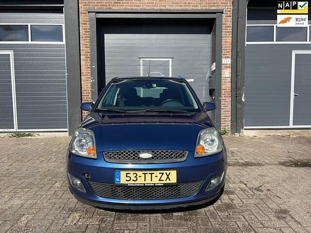 Blauw Gebruikt 2007 Ford Fiesta Futura Hatchback | € 650 (Super prijs) - Afbeelding 1/4