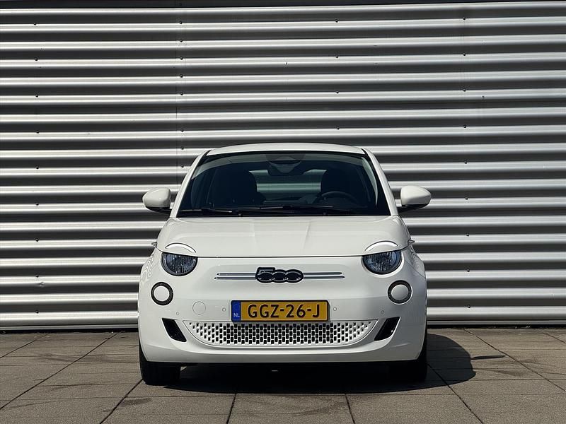 Occasion Fiat 500e Urban 86 kW (118 PK) 2024 Wit Hatchback