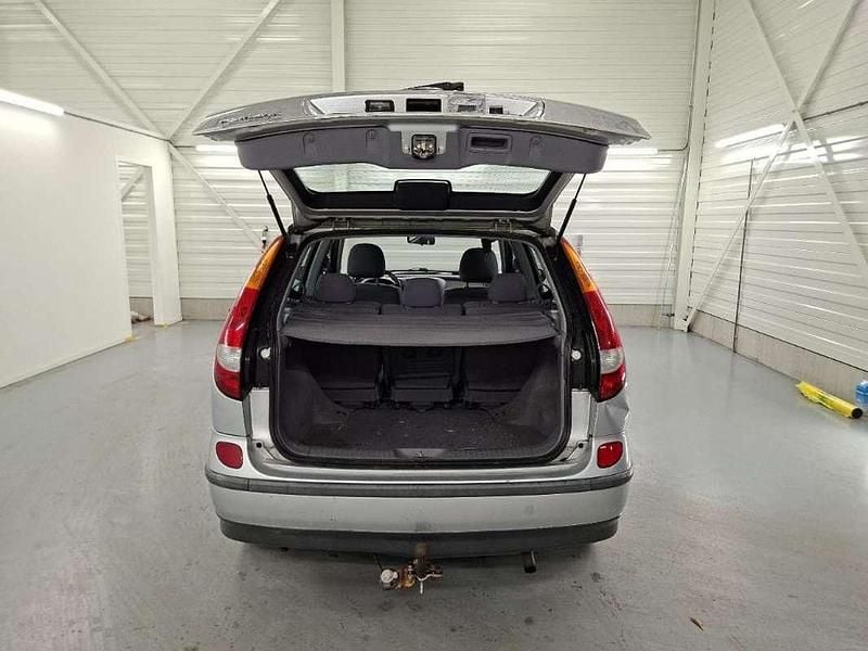 Occasion Nissan Almera Tino Visia 116 PK (85 kW) 2004 Grijs MPV