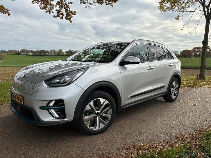 Gebruikt 2019 Kia e-Niro SUV | € 16.950 (Eerlijke prijs) - Afbeelding 1/4