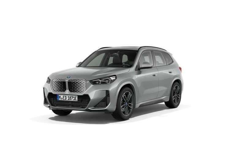 Blauw Nieuw 2025 BMW iX1 M Sport SUV | € 60.280 (Eerlijke prijs) - Afbeelding 1/4