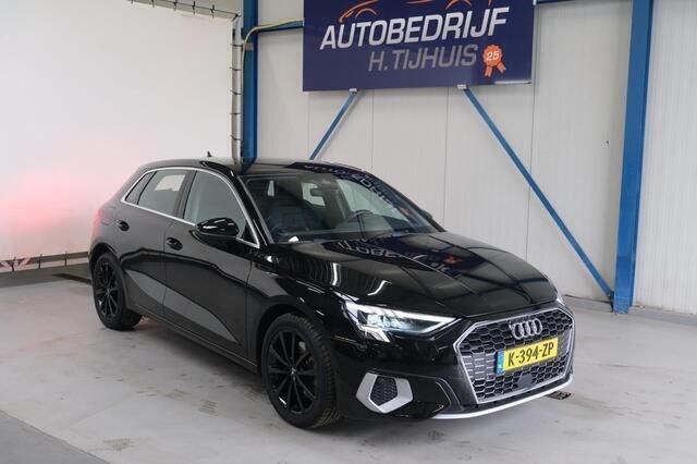 Zwart Gebruikt 2021 Audi A3 Sportback Business Hatchback | € 25.450 (Super prijs) - Afbeelding 1/4