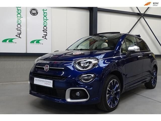 Blauw (metallic) Occasion 2022 Fiat 500X Club SUV | € 19.699 (Eerlijke prijs) - Afbeelding 1/4