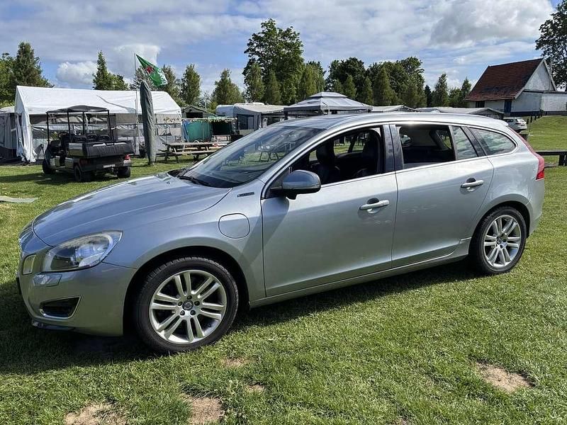 Grijs Gebruikt 2013 Volvo V60 Stationwagen | € 6.000 (Super prijs) - Afbeelding 1/4