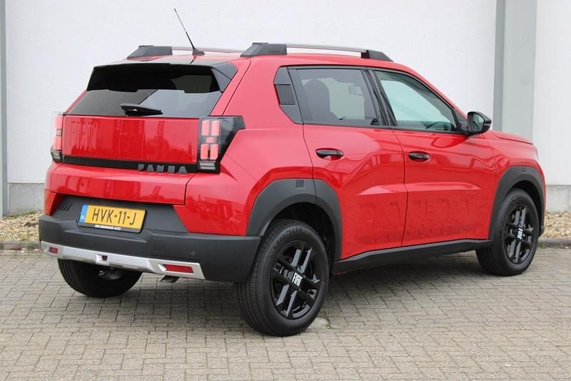 Nieuw Fiat Grande Panda Icon 2025 Rood Hatchback