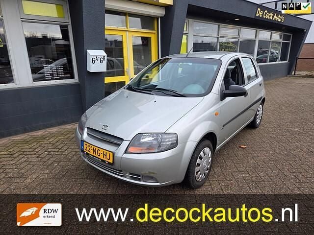 Grijs Gebruikt 2003 Chevrolet Kalos Hatchback | € 1.440 (Eerlijke prijs) - Afbeelding 1/4