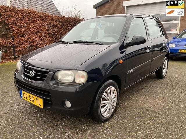 Zwart Gebruikt 2006 Suzuki Alto Hatchback | € 1.149 (Eerlijke prijs) - Afbeelding 1/4