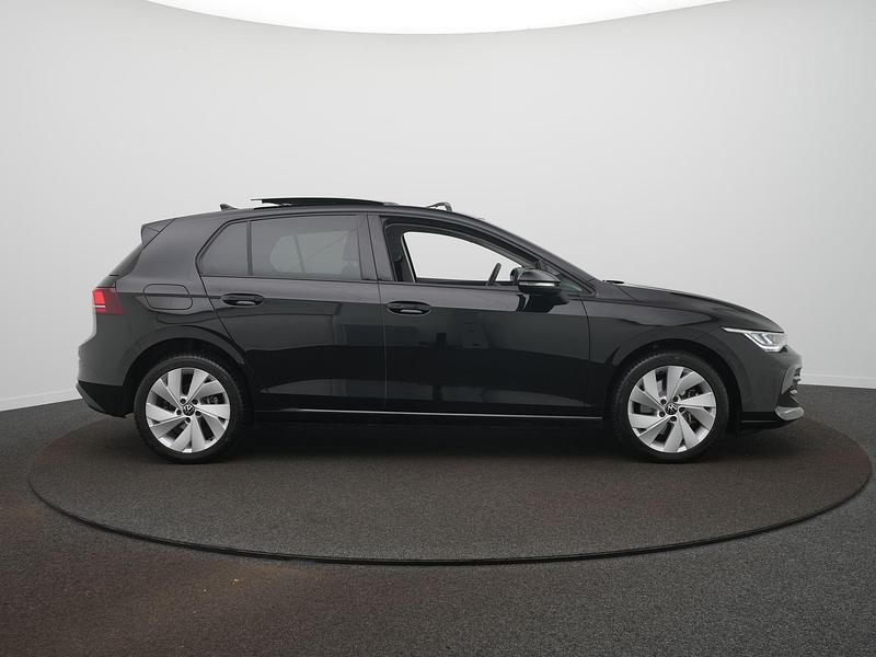 Occasion VW Golf VIII Edition 204 PK (150 kW) 2025 Zwart Hatchback