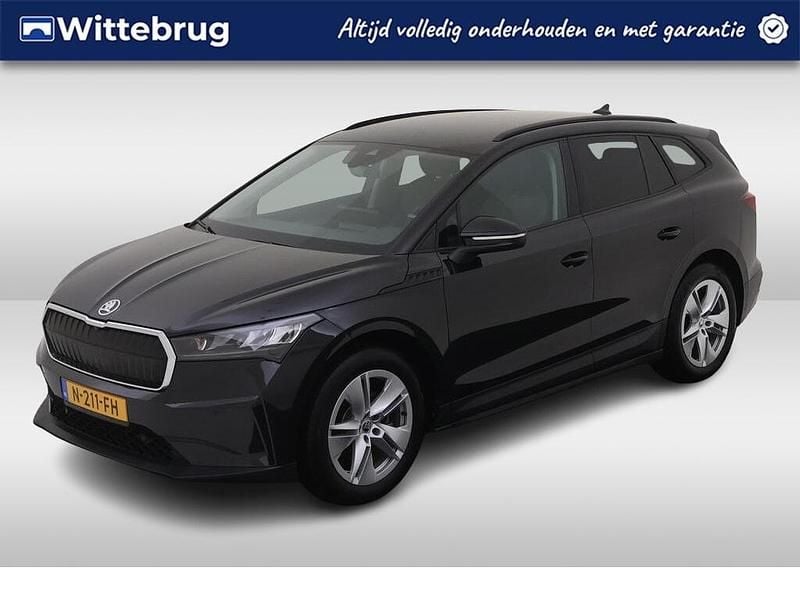 Zwart Gebruikt 2021 Skoda Enyaq iV SUV | € 23.450 (Goede deal) - Afbeelding 1/2