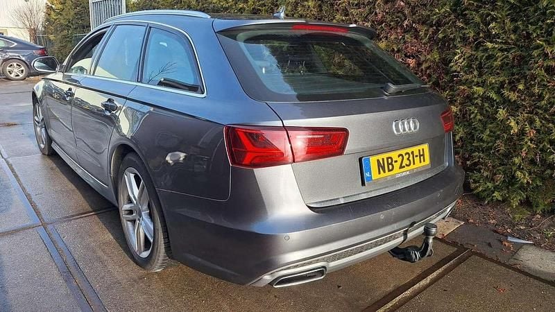 Occasion Audi A6 150 PK (110 kW) 2017 Grijs (metallic) Stationwagen