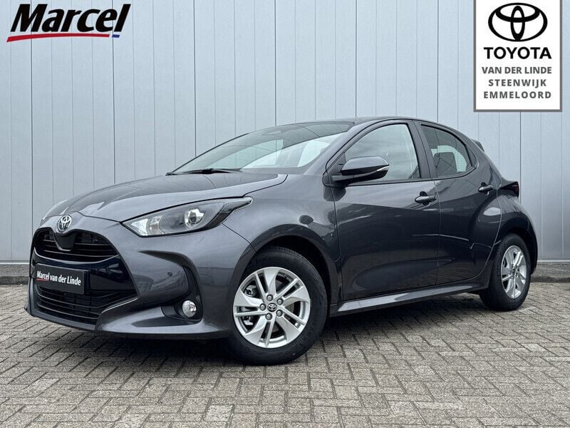 Grijs Nieuw 2025 Toyota Yaris Hybrid Active Hatchback | € 26.850 (Eerlijke prijs) - Afbeelding 1/4