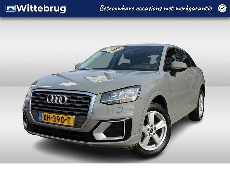 Grijs Occasion 2019 Audi Q2 Sport SUV | € 17.950 (Eerlijke prijs) - Afbeelding 1/2
