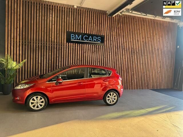 Occasion Ford Fiesta Ghia 120 PK (88 kW) 2009 Rood Hatchback