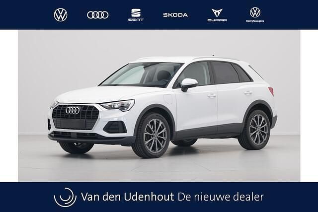 Wit Gebruikt 2024 Audi Q3 SUV | € 41.940 (Eerlijke prijs) - Afbeelding 1/4