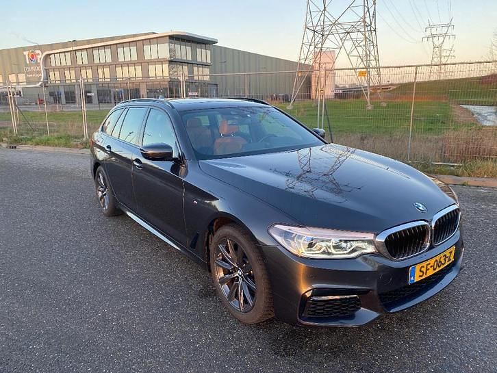 Gebruikt 2018 BMW 520 M Sport Stationwagen | € 20.500 (Goede deal) - Afbeelding 1/4