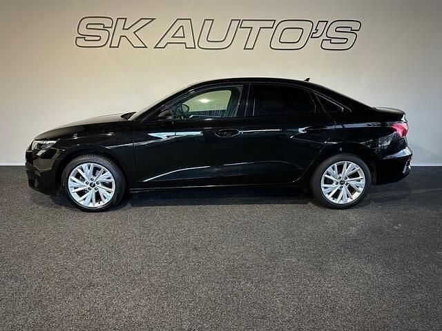 Occasion Audi A3 Comfort 110 PK (80 kW) 2022 Zwart Sedan
