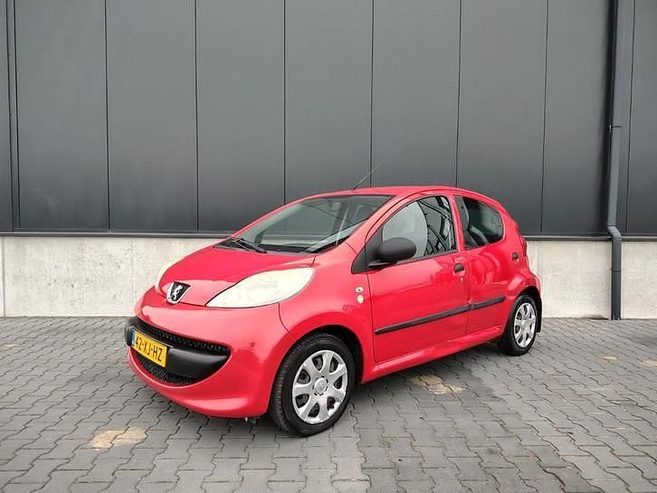 Occasion 2007 Peugeot 107 Hatchback | € 999 (Super prijs) - Afbeelding 1/4