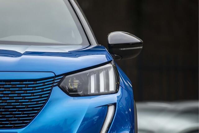 Occasion Peugeot e-2008 GT 100 kW (136 PK) 2021 Blauw SUV